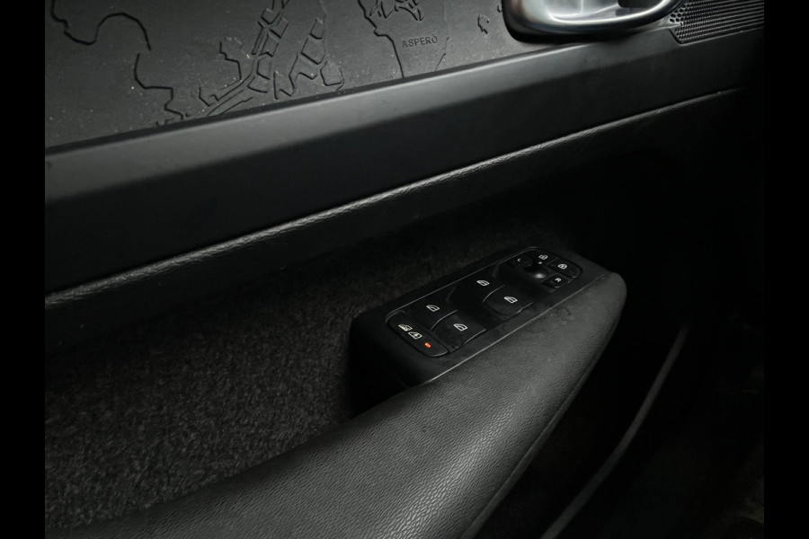 Volvo C40 69 kWh, Automaat, Bluetooth, CarPlay, Camera, Cruise, NAP, BTW