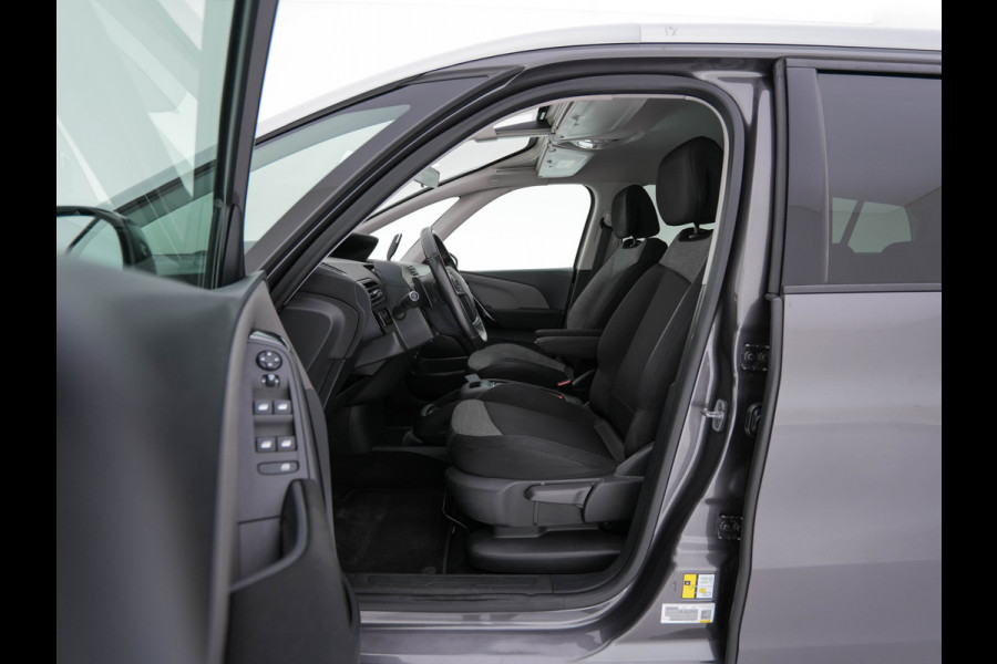 Citroën Grand C4 Picasso 1.2 PureTech Business [ 7-Pers ] Aut. *PANO-WINDOW | NAVI-FULLMAP | DIGI-COCKPIT | KEYLESS | CAMERA | COMFORT-SEATS | ECC | PDC | CRUISE | TOWBAR | PRIVACY-GLASS | SHIFT-PADDLES | 17''ALU*
