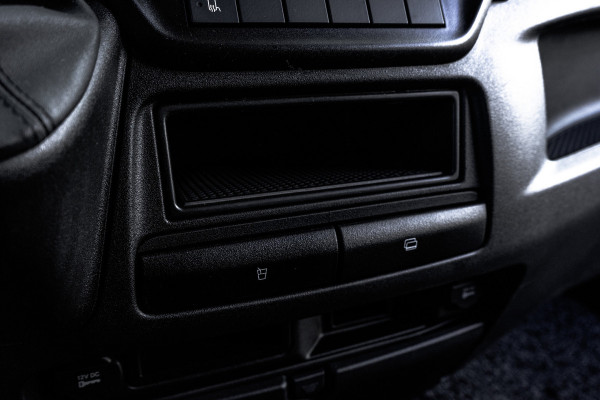 Iveco Daily 35C16 | Bakwagen met Laadklep | Automaat | Climatic | Cruise