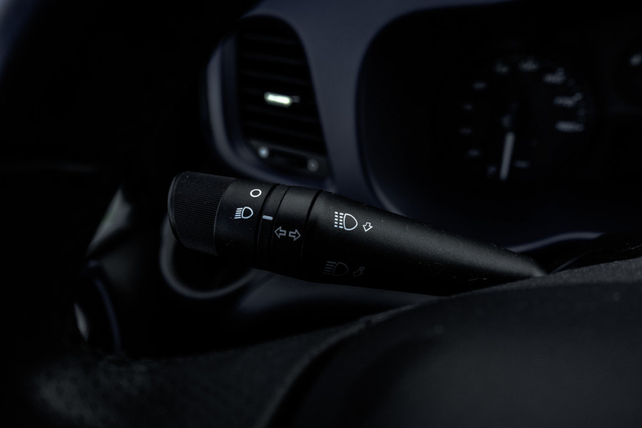 Iveco Daily 35C16 | Bakwagen met Laadklep | Automaat | Climatic | Cruise