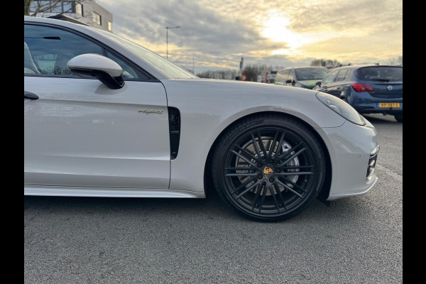 Porsche Panamera 2.9 4 E-Hybrid Softclose Pano Massage BOSE Leder