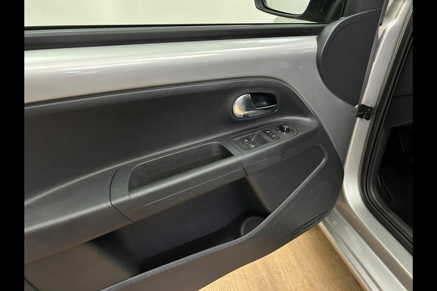 Seat Mii Occasion 1.0 Sport Connect | Grijs | Tweedehands Seat Mii | Airco | Bluetooth audio | Cruisecontrol