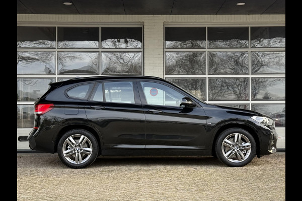 BMW X1 xDrive25e M SPORT | SPORTSTOELEN | TREKHAAK | STOELVERWARMING |