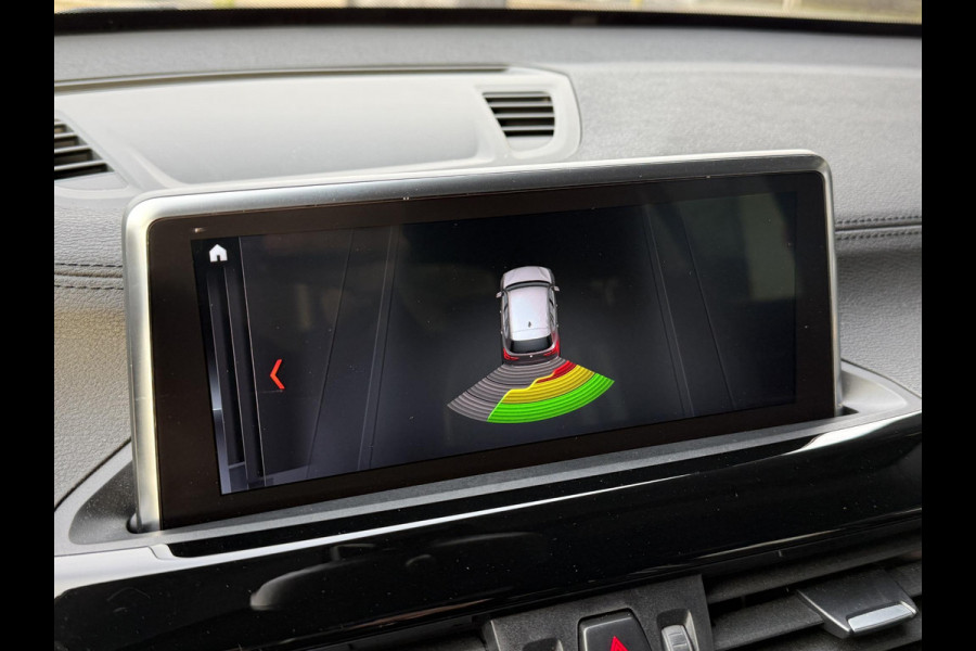 BMW X1 xDrive25e M SPORT | SPORTSTOELEN | TREKHAAK | STOELVERWARMING |