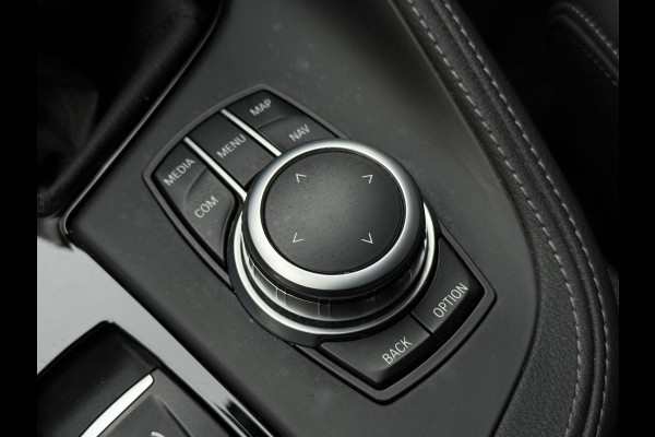 BMW X1 xDrive25e M SPORT | SPORTSTOELEN | TREKHAAK | STOELVERWARMING |