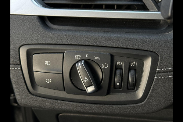 BMW X1 xDrive25e M SPORT | SPORTSTOELEN | TREKHAAK | STOELVERWARMING |