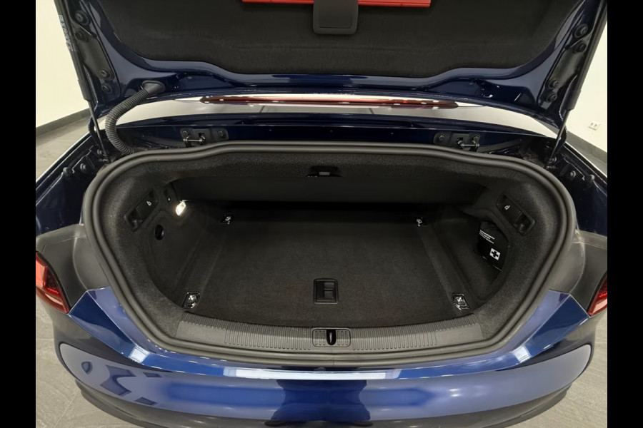 Audi A5 Cabriolet 40 Tfsi S-Tronic (150kW/204pk) ** MATRIX, LEDER, VIRTUAL, NEKVERW, 18-inch LMV, ADAPT. CRUISE ** 1e EIG - € 25.700,= onder NP ** ** INFORMEER OOK NAAR ONZE AANTREKKELIJKE FINANCIAL-LEASE TARIEVEN **