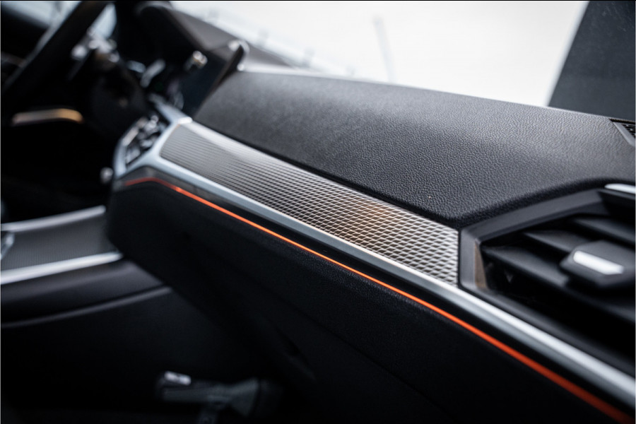 BMW 3-serie 320i Executive Edition - M Sport | NAP | Panorama | Camera