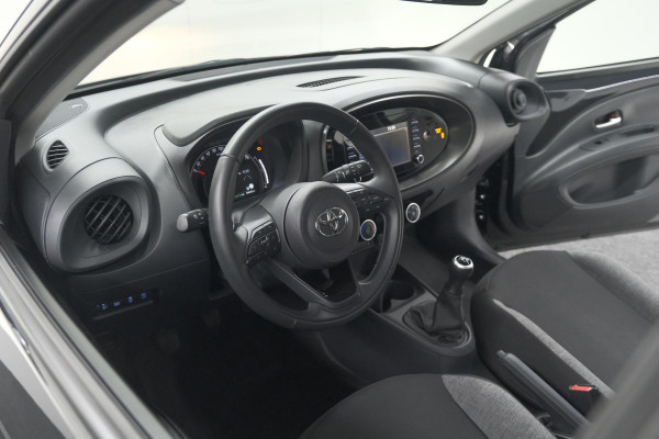 Toyota Aygo X 1.0 VVT-i MT Play | Camera | Apple Carplay | NL Auto | 100% Dealer Onderhouden