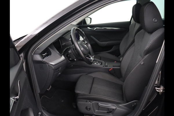 Škoda Octavia 1.4 TSI iV PHEV Business Edition | Head-Up | Stoelverwarming | Adaptive cruise | Camera | Carplay | Sfeerverlichting | Massage | Achterbankverwarming | Navigatie | PHEV | Plug In