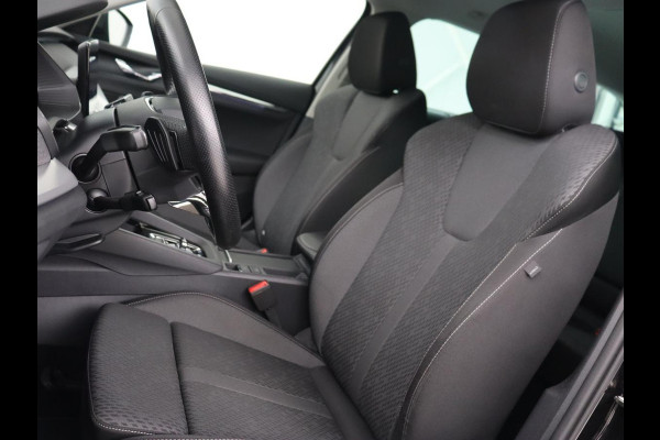 Škoda Octavia 1.4 TSI iV PHEV Business Edition | Head-Up | Stoelverwarming | Adaptive cruise | Camera | Carplay | Sfeerverlichting | Massage | Achterbankverwarming | Navigatie | PHEV | Plug In