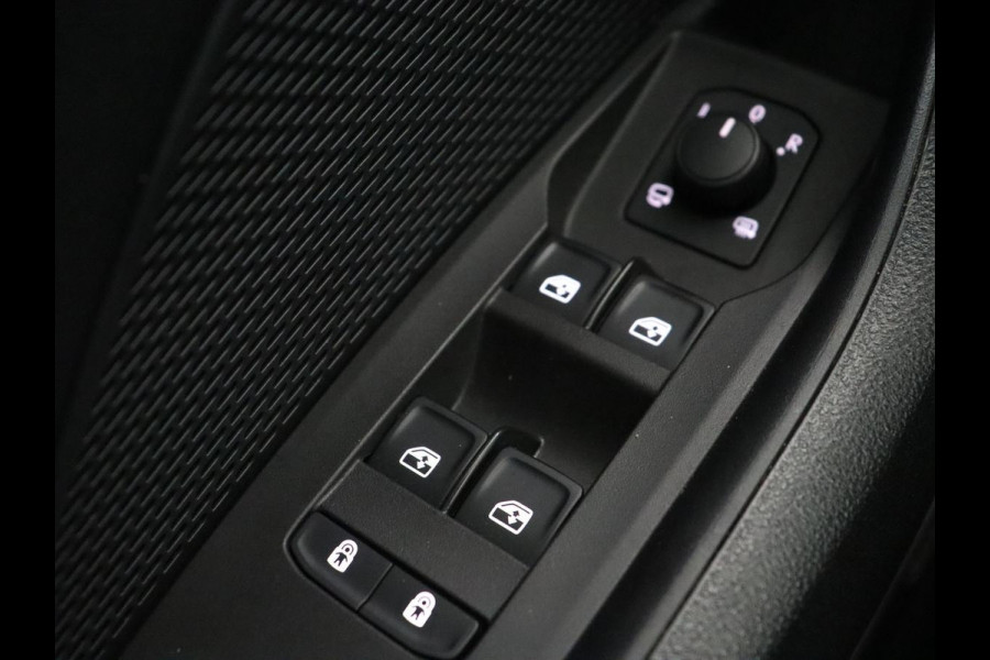 Škoda Octavia 1.4 TSI iV PHEV Business Edition | Head-Up | Stoelverwarming | Adaptive cruise | Camera | Carplay | Sfeerverlichting | Massage | Achterbankverwarming | Navigatie | PHEV | Plug In