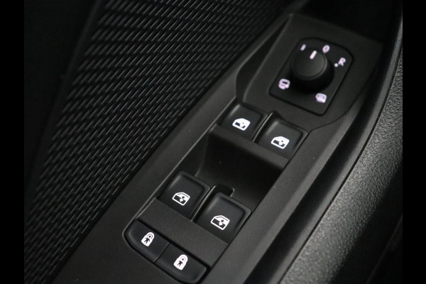 Škoda Octavia 1.4 TSI iV PHEV Business Edition | Head-Up | Stoelverwarming | Adaptive cruise | Camera | Carplay | Sfeerverlichting | Massage | Achterbankverwarming | Navigatie | PHEV | Plug In