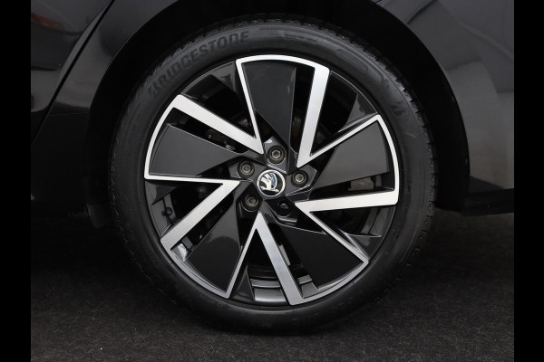 Škoda Octavia 1.4 TSI iV PHEV Business Edition | Head-Up | Stoelverwarming | Adaptive cruise | Camera | Carplay | Sfeerverlichting | Massage | Achterbankverwarming | Navigatie | PHEV | Plug In