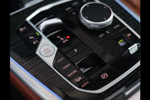 BMW X5 50e xDrive | Tartufo - Pano - Trekhaak - HUD