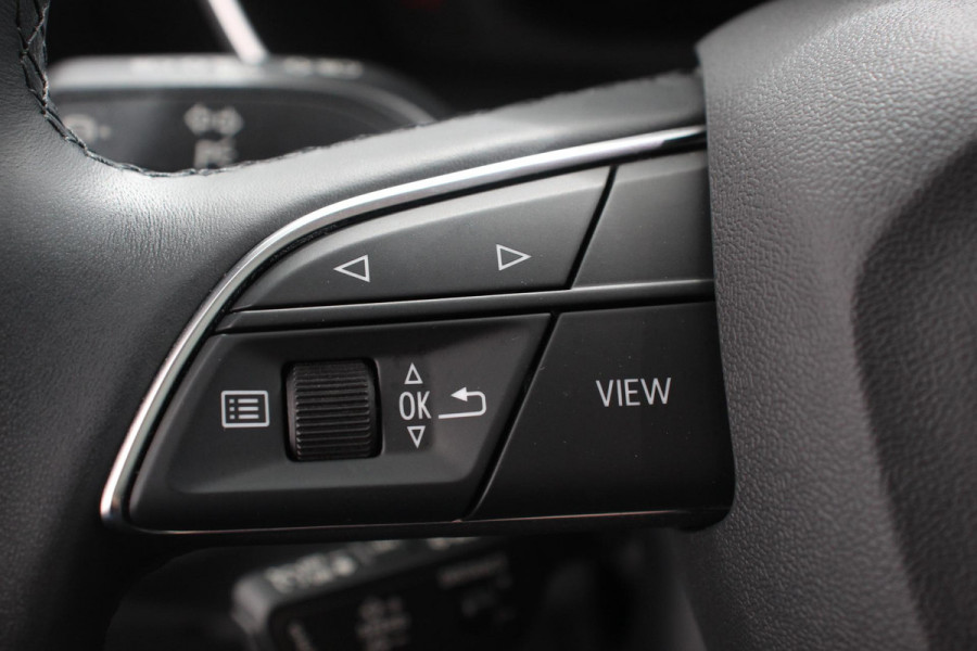 Audi Q3 Sportback 45 TFSI e 245pk PHEV S-tronic Attitude Navigatie Parkeersensoren Adaptive Cruise Control Stoelverwarming Ledverlichting Virtual Cockpit Climate Control