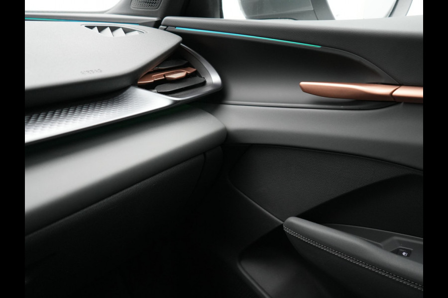 CUPRA Terramar 1.5 TSI e-Hybrid Business DSG Plug In Hybrid 204pk PHEV | Adaptive Cruise | Head Up | 360 Camera | Alcantara Sportstoelen Memory | Matrix LED | Stuurverwarming | Sfeerverlichting | Virtual |