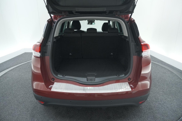Renault Scénic TCe 140 EDC Limited | Camera | Stoelverwarming | Navigatie | Apple Carplay