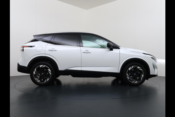 Nissan QASHQAI 1.3 MHEV Xtronic N-Connecta VAN: €37.900,- VOOR: €34.577,- UW EINDEJAARSVOORDEEL: €3.323,- | FABRIEKSGARANTIE| PANO| VOORRUITVERWARMING| STOEL + STUUR VERWARMING| 360 CAMERA| DODE HOEK| HEAD-UP| ELEK. ACHTERKLEP