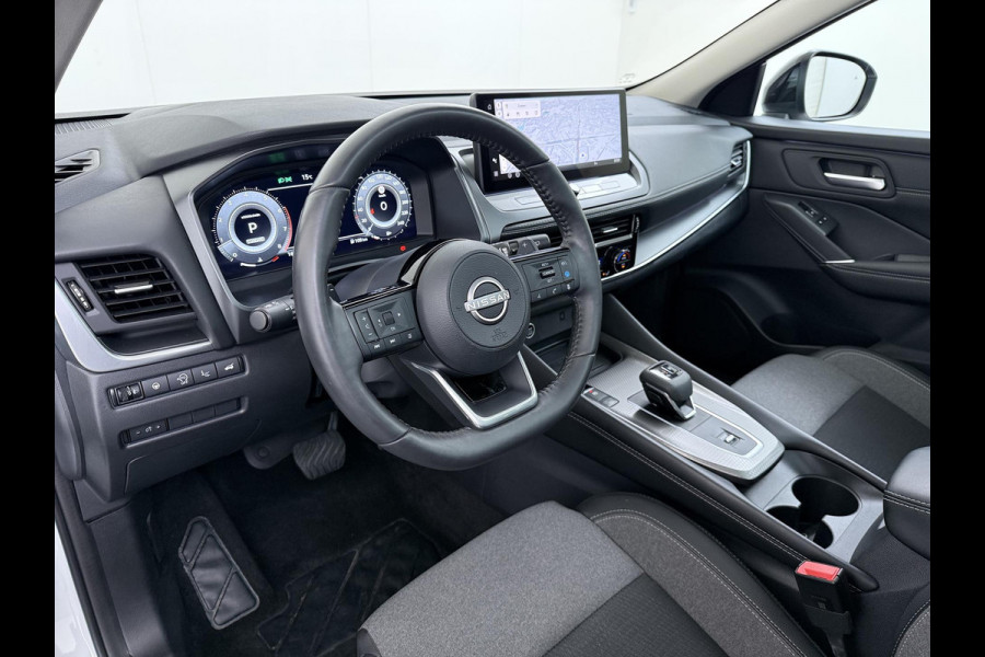 Nissan QASHQAI 1.3 MHEV Xtronic N-Connecta VAN: €37.900,- VOOR: €34.577,- UW EINDEJAARSVOORDEEL: €3.323,- | FABRIEKSGARANTIE| PANO| VOORRUITVERWARMING| STOEL + STUUR VERWARMING| 360 CAMERA| DODE HOEK| HEAD-UP| ELEK. ACHTERKLEP