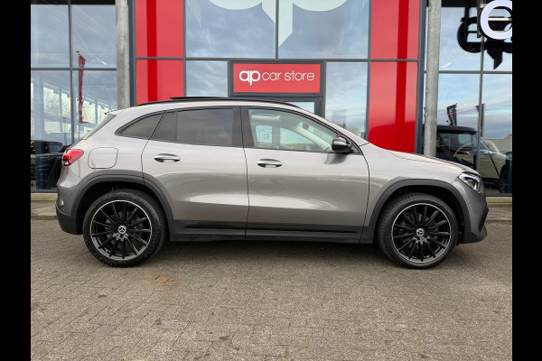 Mercedes-Benz GLA 250 e Business Line AMG/Panorama/Memory Full spec