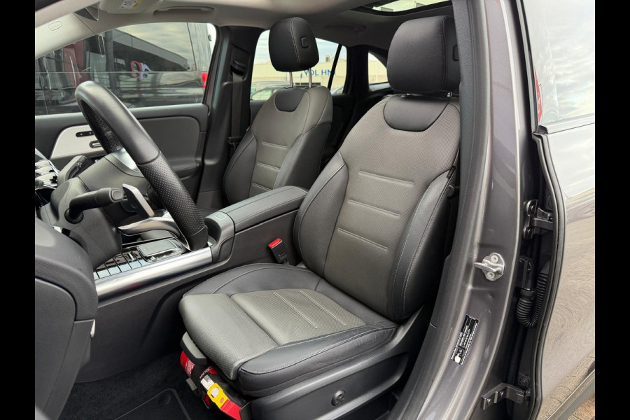 Mercedes-Benz GLA 250 e Business Line AMG/Panorama/Memory Full spec