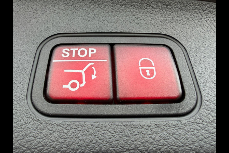 Mercedes-Benz GLA 250 e Business Line AMG/Panorama/Memory Full spec