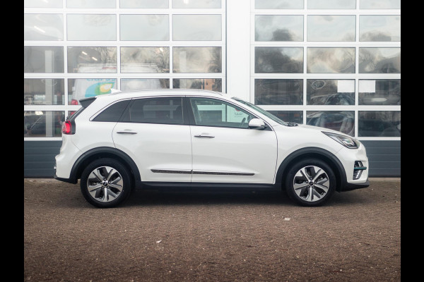 Kia e-Niro DynamicLine 64 kWh l Navigatie l Achteruitrijcamera l
