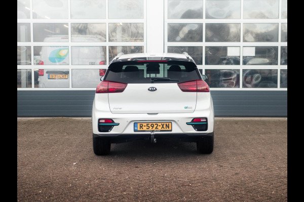 Kia e-Niro DynamicLine 64 kWh l Navigatie l Achteruitrijcamera l