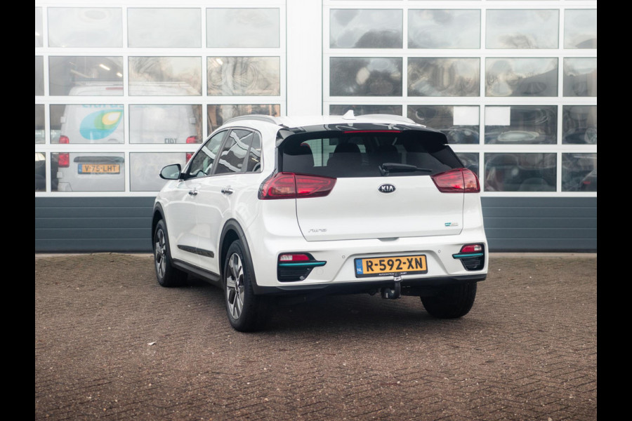 Kia e-Niro DynamicLine 64 kWh l Navigatie l Achteruitrijcamera l