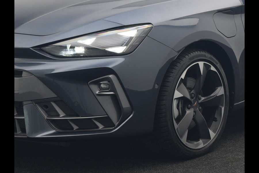 CUPRA Leon 1.5 TSI e-Hybrid Business DSG Plug In Hybrid 204pk PHEV | Alcantara Kuipstoelen Memory | Adaptive Cruise | Matrix LED | Virtual | Camera | Sfeerverlichting | Apple Carplay | 18"L.M |