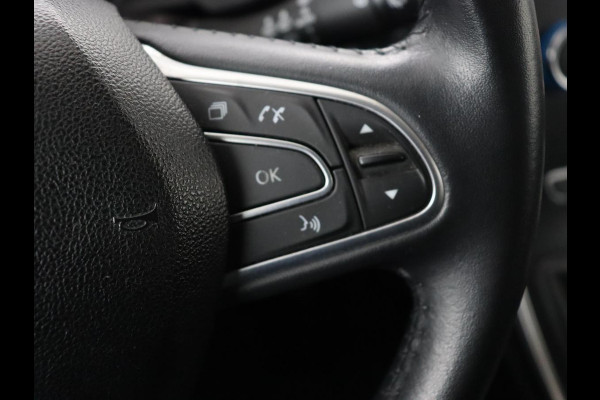 Renault Grand Scénic 1.4 TCe Zen 7-persoons | Trekhaak | Navigatie | Sfeerverlichting | Parkeerhulp | Keyless | Climate control | DAB | Cruise control