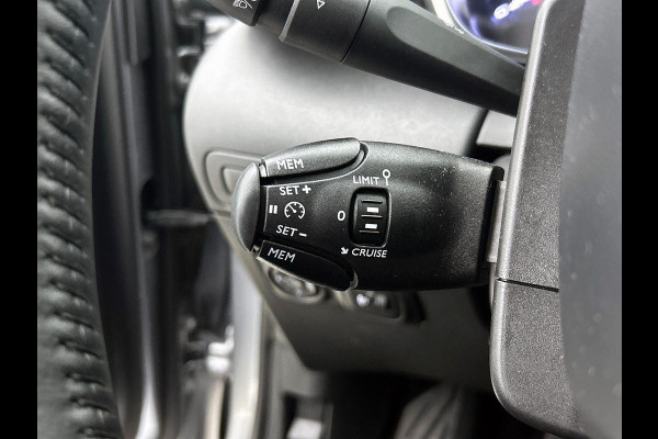 Citroën C3 Aircross 1.2 PureTech Shine Pack CAMERA | HEAD-UP | NAVI