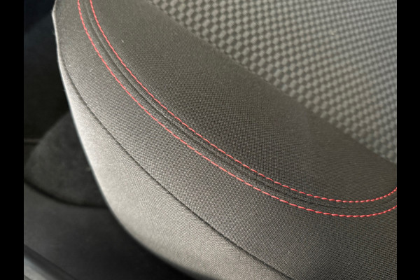 Ford Puma 1.0 EcoBoost Hybrid ST-Line | Winterpakket | LED | Cruise | Navi | PDC