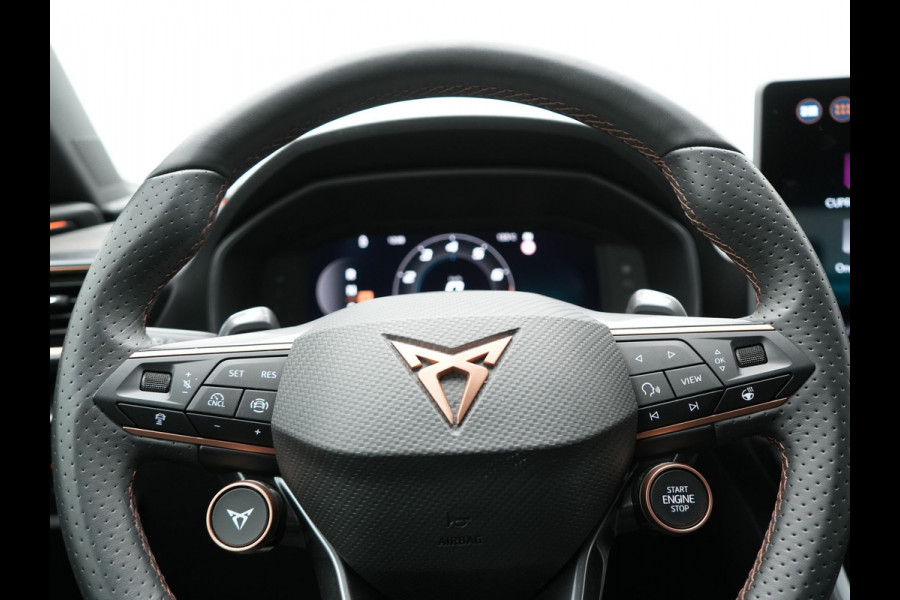 CUPRA Leon 1.5 TSI e-Hybrid Business DSG Plug In Hybrid 204pk PHEV | Alcantara Kuipstoelen Memory | Adaptive Cruise | Matrix LED | Virtual | Camera | Sfeerverlichting | Apple Carplay | 18"L.M |