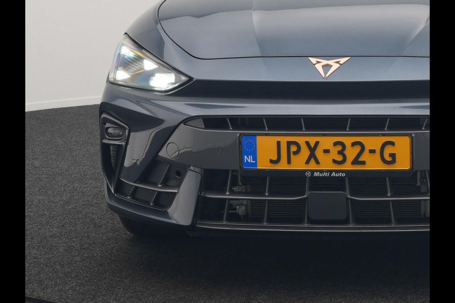 CUPRA Leon 1.5 TSI e-Hybrid Business DSG Plug In Hybrid 204pk PHEV | Alcantara Kuipstoelen Memory | Adaptive Cruise | Matrix LED | Virtual | Camera | Sfeerverlichting | Apple Carplay | 18"L.M |