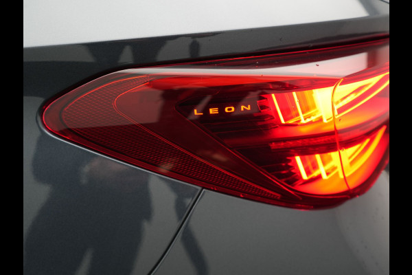 CUPRA Leon 1.5 TSI e-Hybrid Business DSG Plug In Hybrid 204pk PHEV | Alcantara Kuipstoelen Memory | Adaptive Cruise | Matrix LED | Virtual | Camera | Sfeerverlichting | Apple Carplay | 18"L.M |