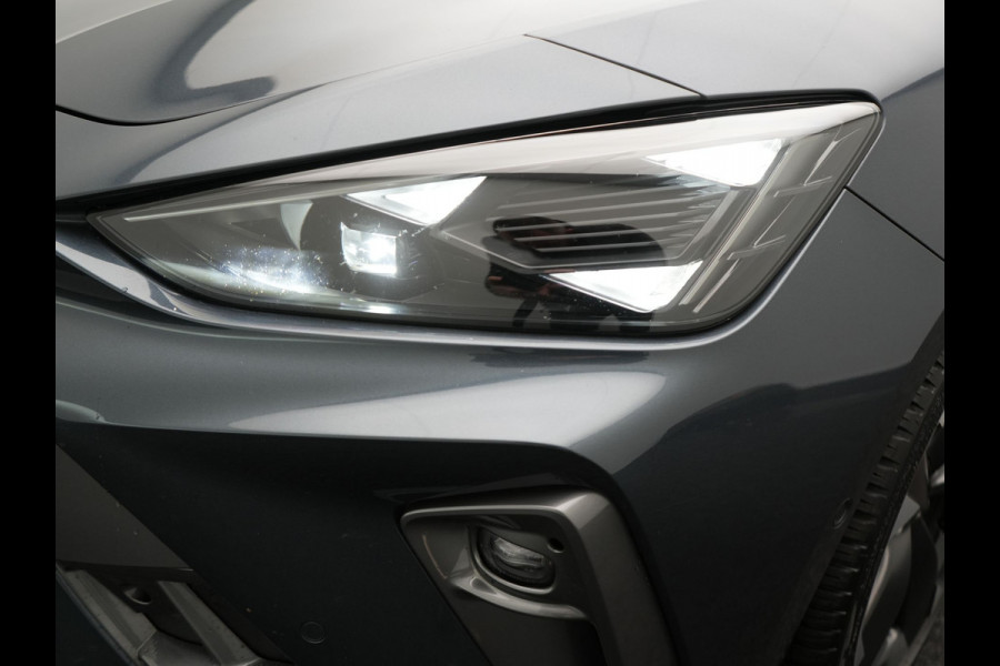 CUPRA Leon 1.5 TSI e-Hybrid Business DSG Plug In Hybrid 204pk PHEV | Alcantara Kuipstoelen Memory | Adaptive Cruise | Matrix LED | Virtual | Camera | Sfeerverlichting | Apple Carplay | 18"L.M |