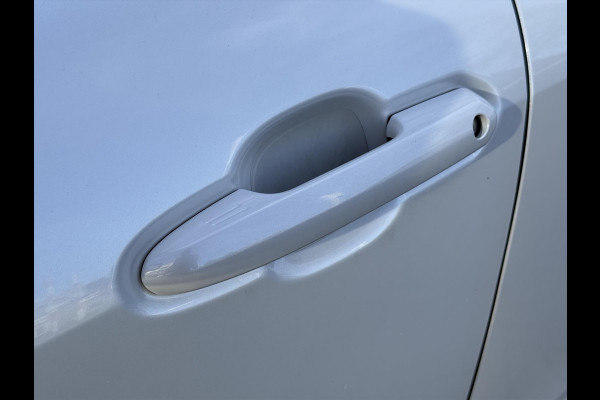 Toyota highlander 2.5 Hybrid AWD Premium | Panoramadak, Head up display, Geheugenfunctie, Stoelventilatie, Leer, 360 Camera, Stuurverwarming