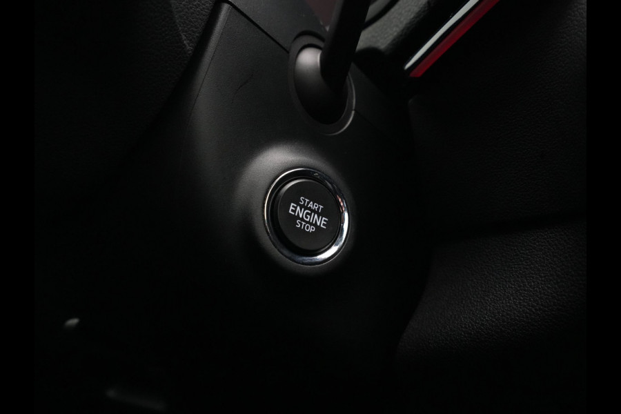 Škoda Karoq 1.5 TSI ACT 150pk Sportline Navigatie Trekhaak Camera Keyless Stoelverwarming 37