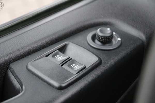 Renault Trafic 2.0 DCI 170 | Aut. | 2x Schuifdeur | Keyless | Navi | Camera | Clima..