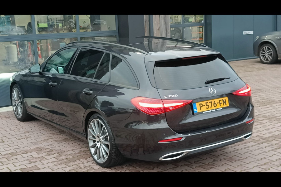 Mercedes-Benz C-Klasse Estate 200 Launch Edition Business Line LED afn. trekhaak Leder Apple-Android Stoelverw. Camera
