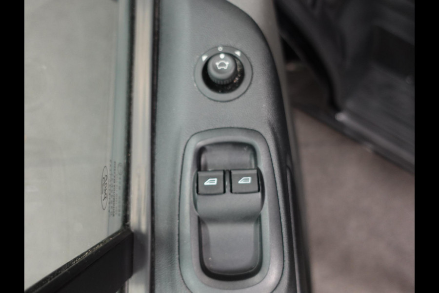 Ford Transit Custom L1H1 Trend Raptor Edition Navigatie Camera Cruise control Parkeersensoren Trekhaak Airco