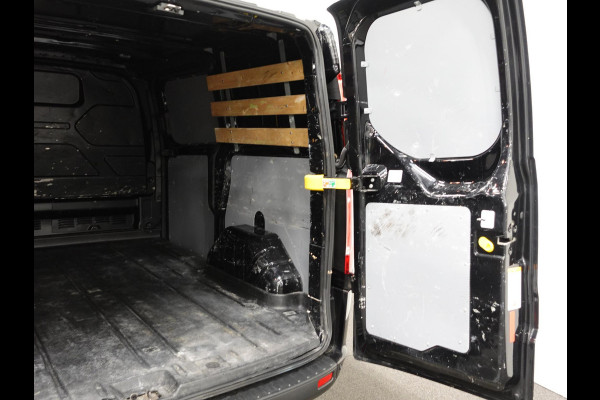 Ford Transit Custom L1H1 Trend Raptor Edition Navigatie Camera Cruise control Parkeersensoren Trekhaak Airco