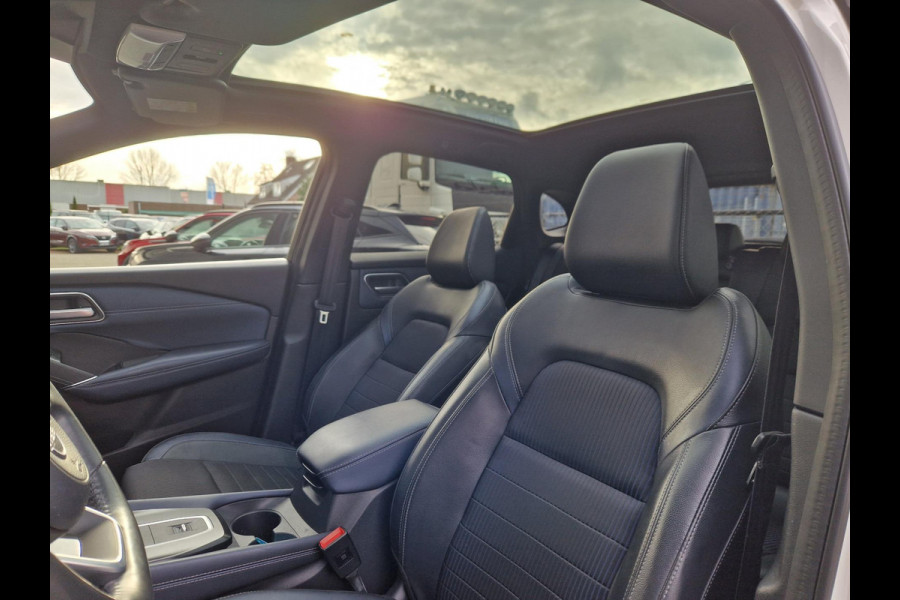 Nissan QASHQAI 1.3 MHEV Tekna /Pano /Led /1e eigenaar