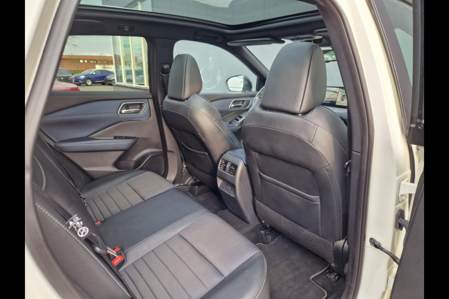Nissan QASHQAI 1.3 MHEV Tekna /Pano /Led /1e eigenaar