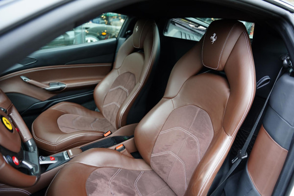 Ferrari 488 3.9 GTB HELE