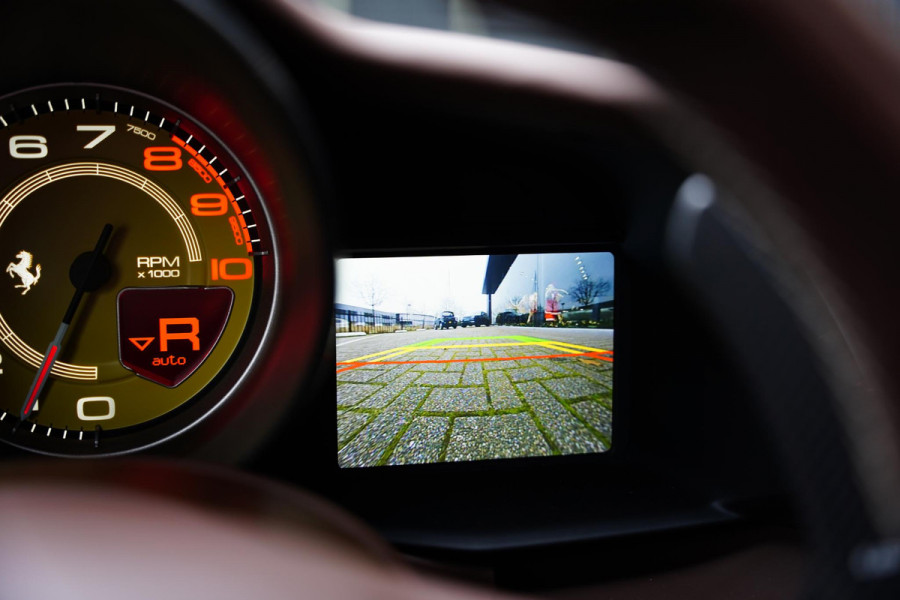 Ferrari 488 3.9 GTB HELE