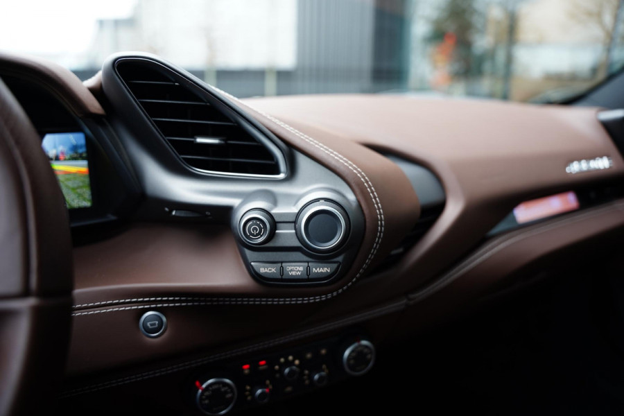 Ferrari 488 3.9 GTB HELE