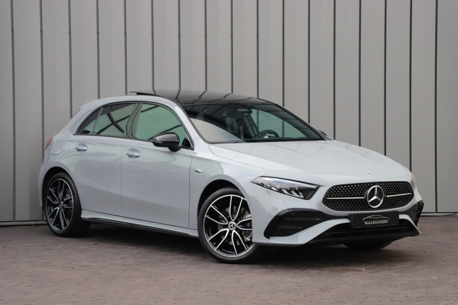 Mercedes-Benz A-Klasse 250e AMG | Panoramadak | Sfeerverlichting | ACC | Stuurwielverw. | Standkachel | Widescreen | 2025.